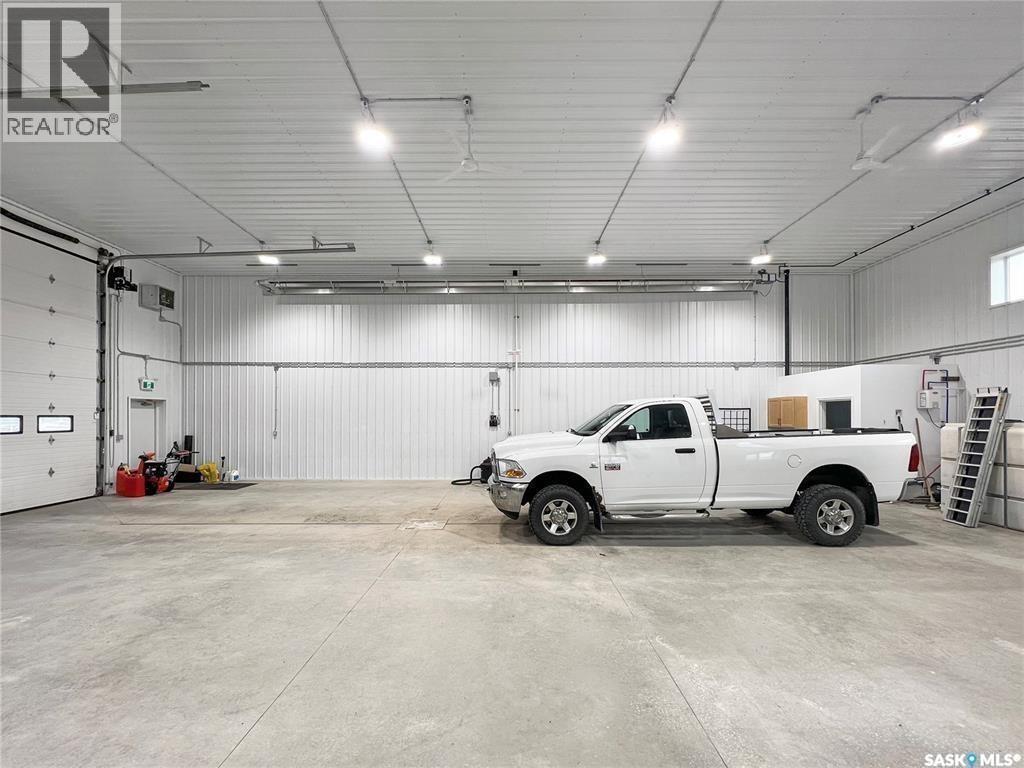 Hwy 2 East Service Road, Prince Albert Rm No. 461, SK