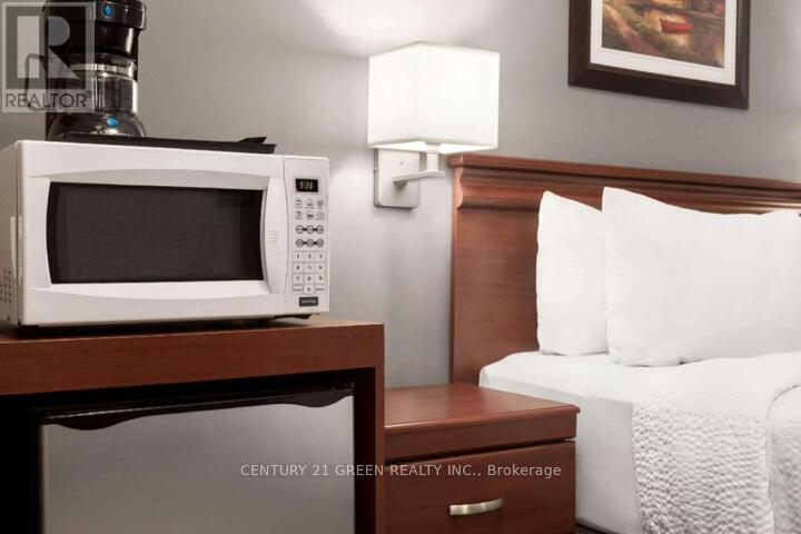 210 Main Street E, Hamilton, ON