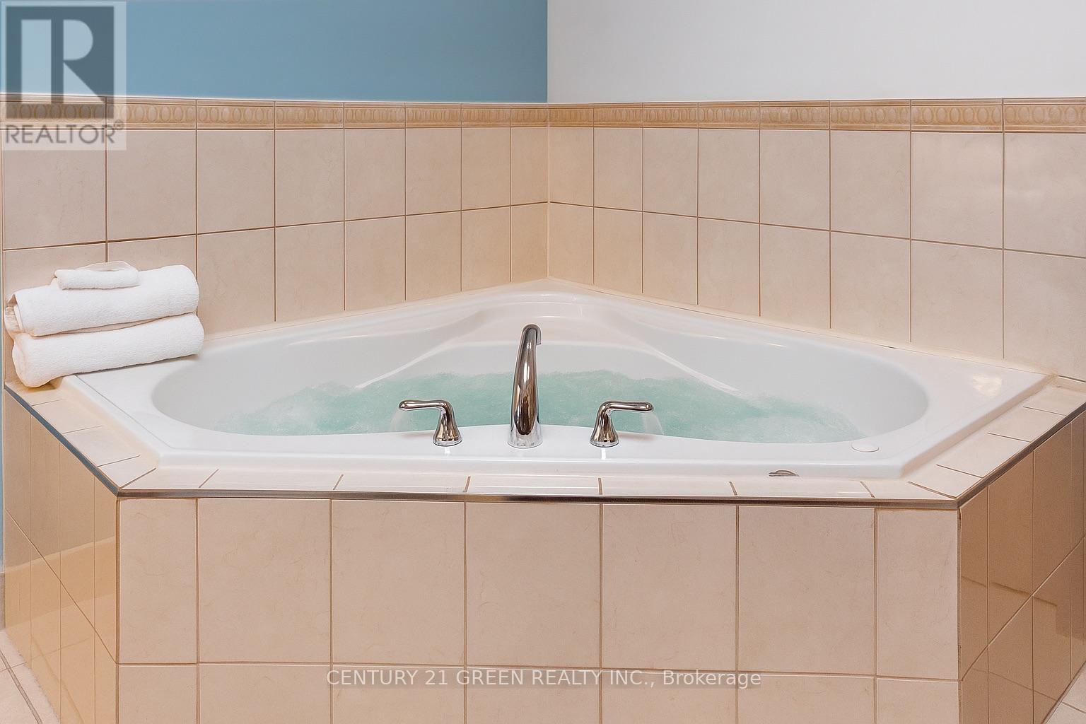 210 Main Street E, Hamilton, ON