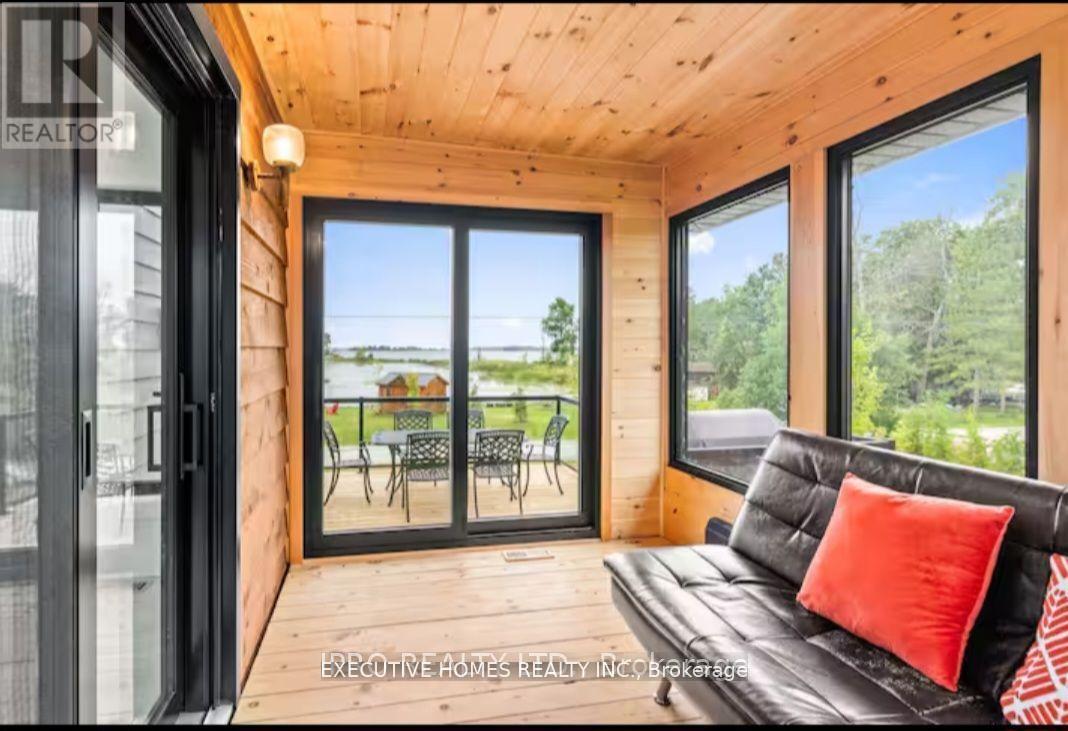 39 Long Point Road, Tay, ON - Indoor