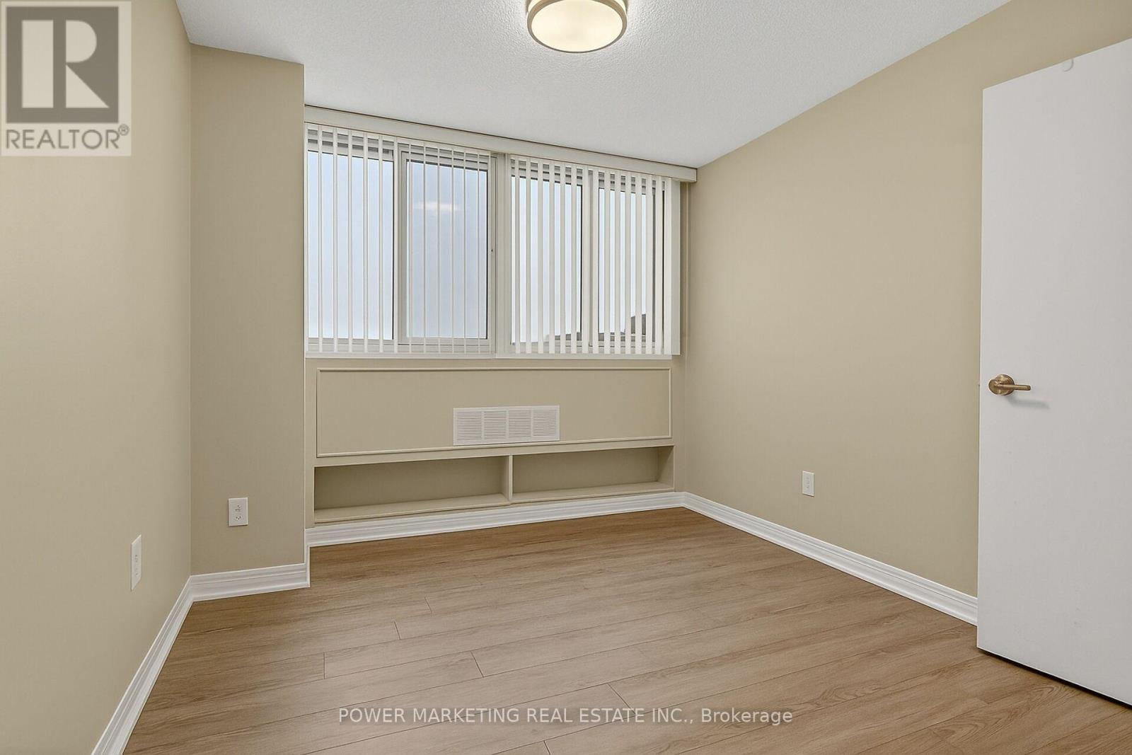 2806 - 500 Laurier Avenue W, Ottawa, ON - Indoor Photo Showing Other Room