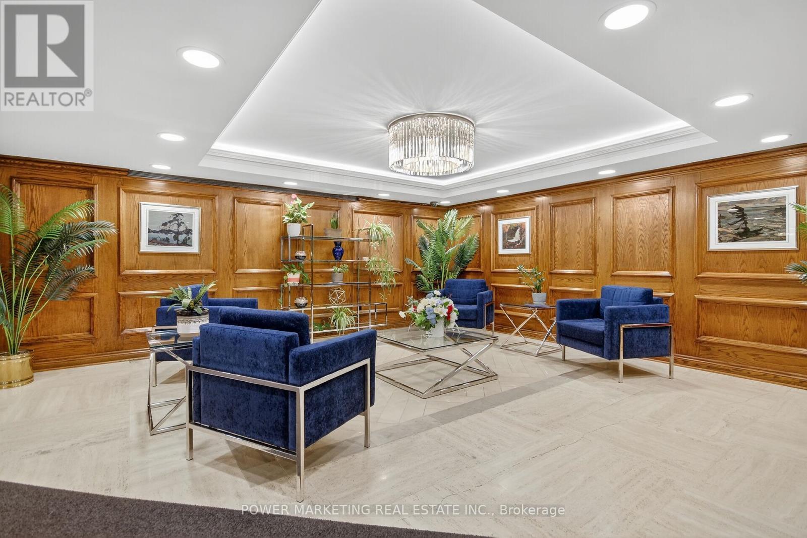 2806 - 500 Laurier Avenue W, Ottawa, ON - Indoor Photo Showing Other Room