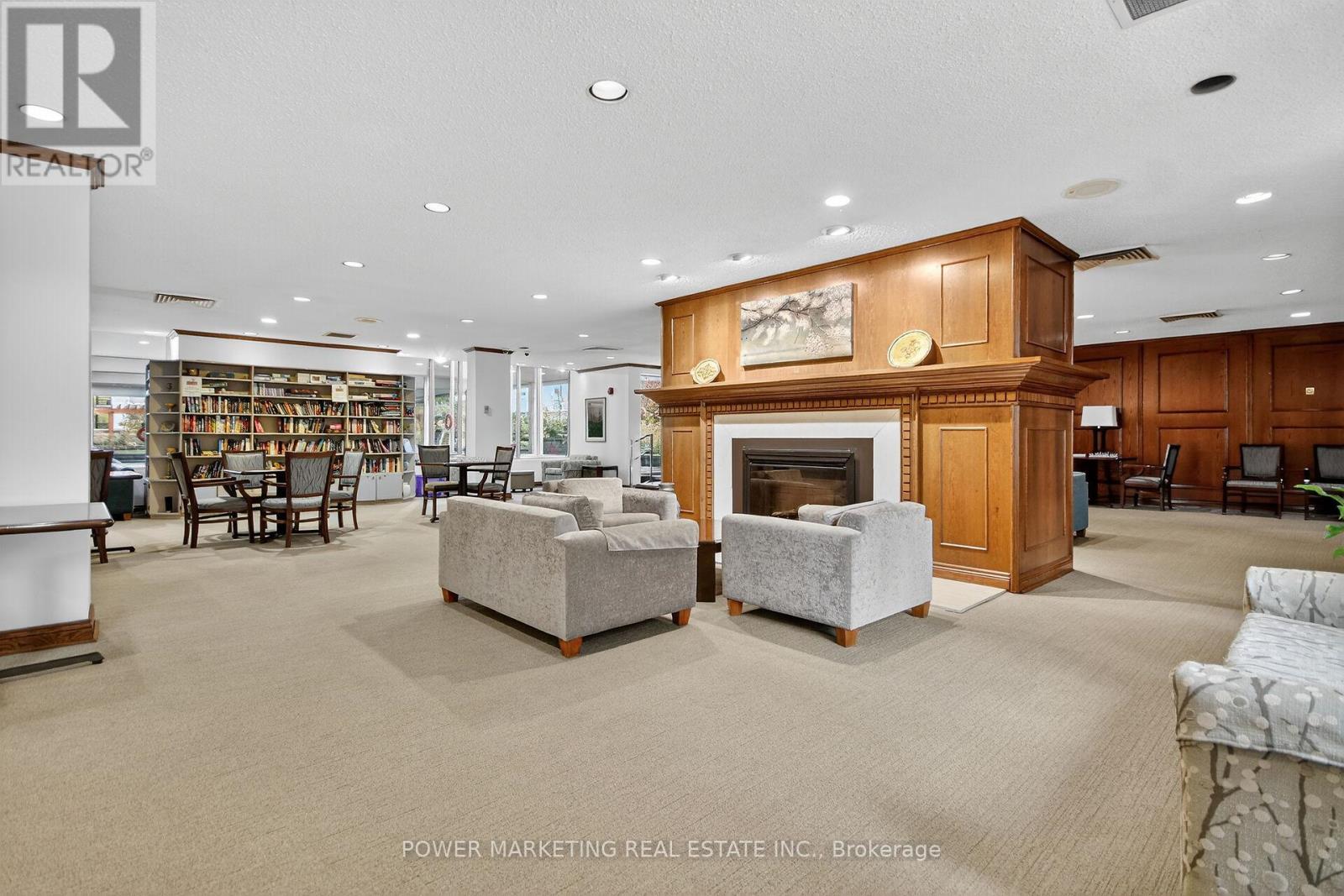 2806 - 500 Laurier Avenue W, Ottawa, ON - Indoor Photo Showing Other Room With Fireplace