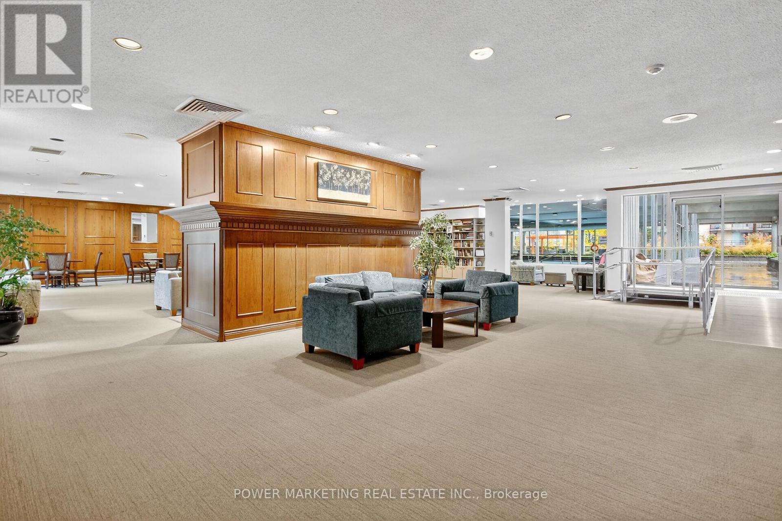 2806 - 500 Laurier Avenue W, Ottawa, ON - Indoor Photo Showing Other Room