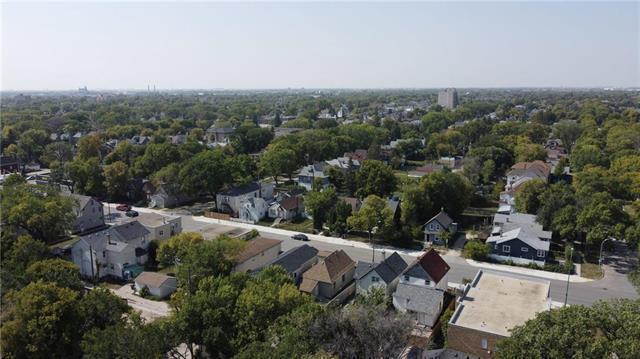 419 Salter St, Winnipeg, MB