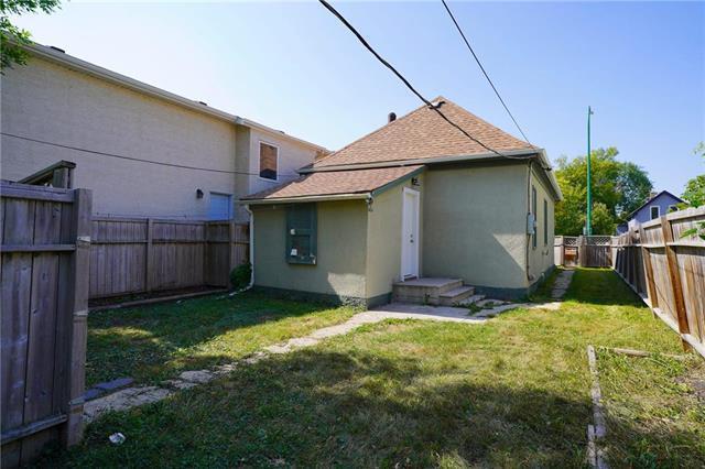 419 Salter St, Winnipeg, MB