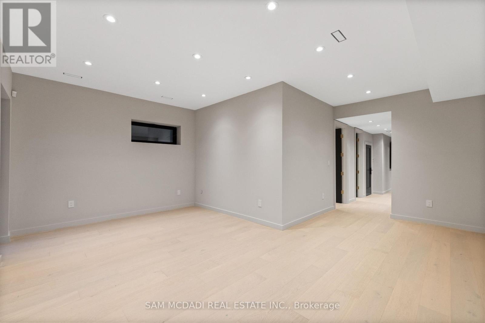 1090 Ella Avenue, Mississauga, ON - Indoor Photo Showing Other Room
