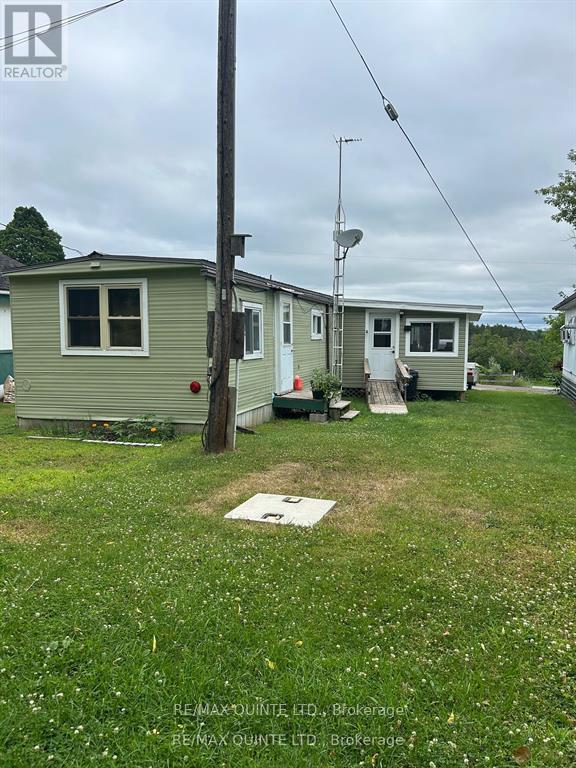 223B Clare Street W, Tweed (Hungerford (Twp)), ON - Outdoor