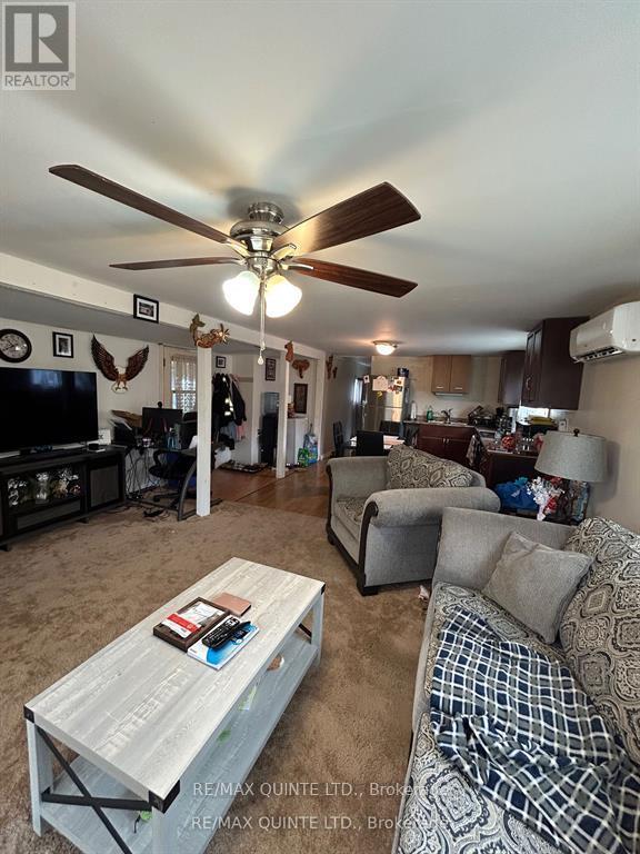 223B Clare Street W, Tweed (Hungerford (Twp)), ON - Indoor