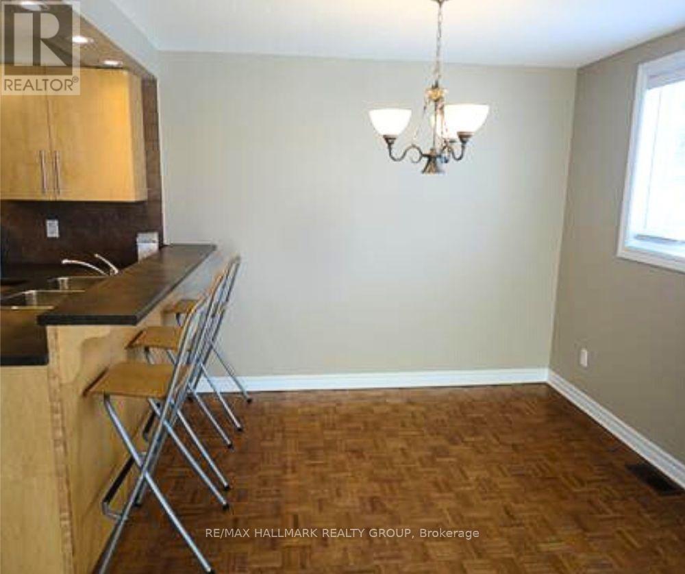 235 Ridgepark Private, Ottawa, ON - Indoor