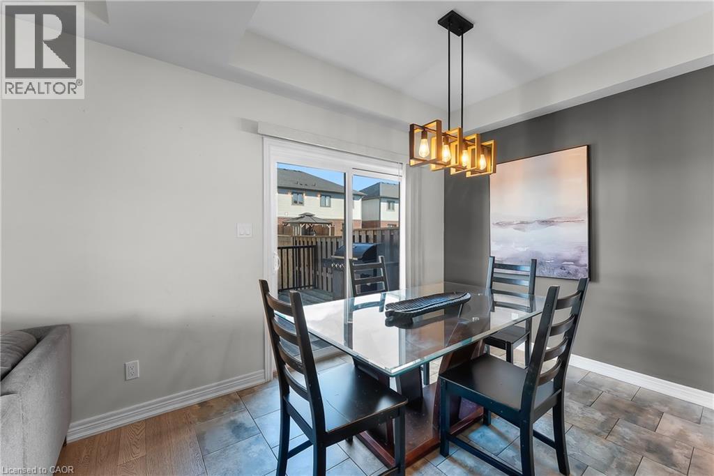 79 Severino Circle Unit# 50, West Lincoln, ON - Indoor Photo Showing Dining Room