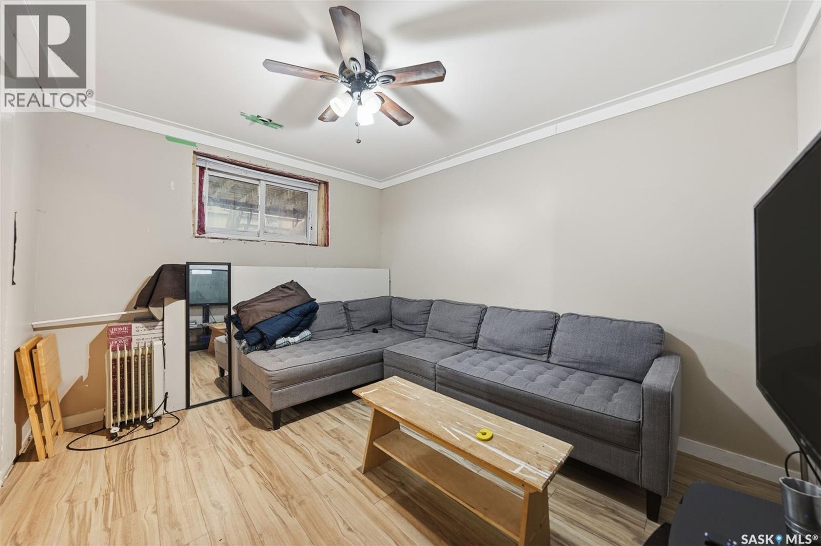 455 Andrew Street, Asquith, SK - Indoor Photo Showing Living Room