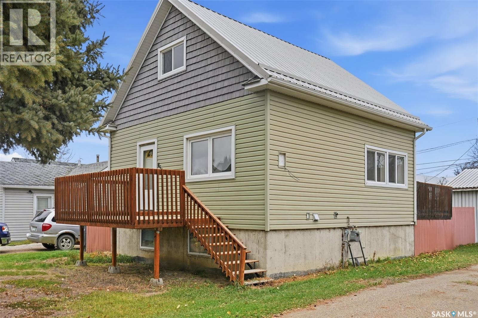 455 Andrew Street, Asquith, SK - Outdoor