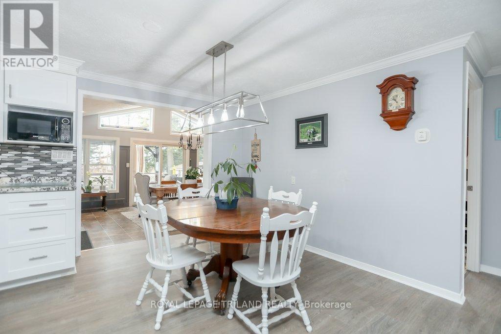 4 Grace Court, Bayham (Port Burwell), ON - Indoor Photo Showing Dining Room