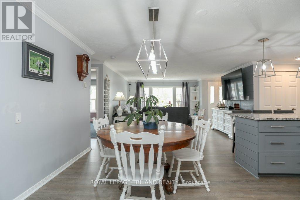 4 Grace Court, Bayham (Port Burwell), ON - Indoor Photo Showing Dining Room