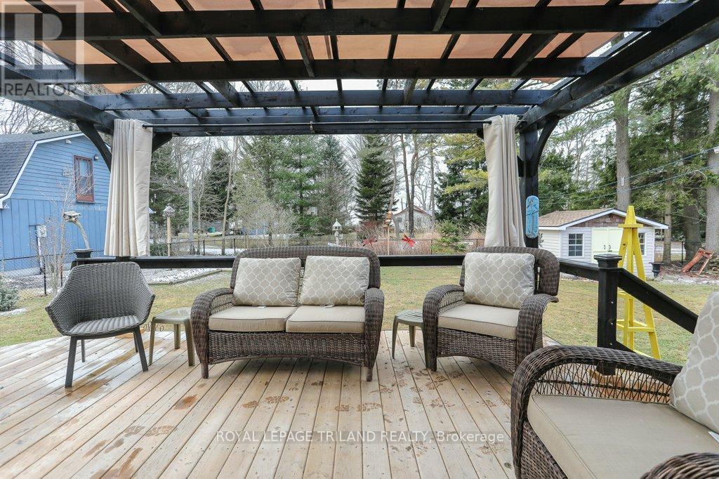 4 Grace Court, Bayham (Port Burwell), ON - Outdoor With Deck Patio Veranda With Exterior