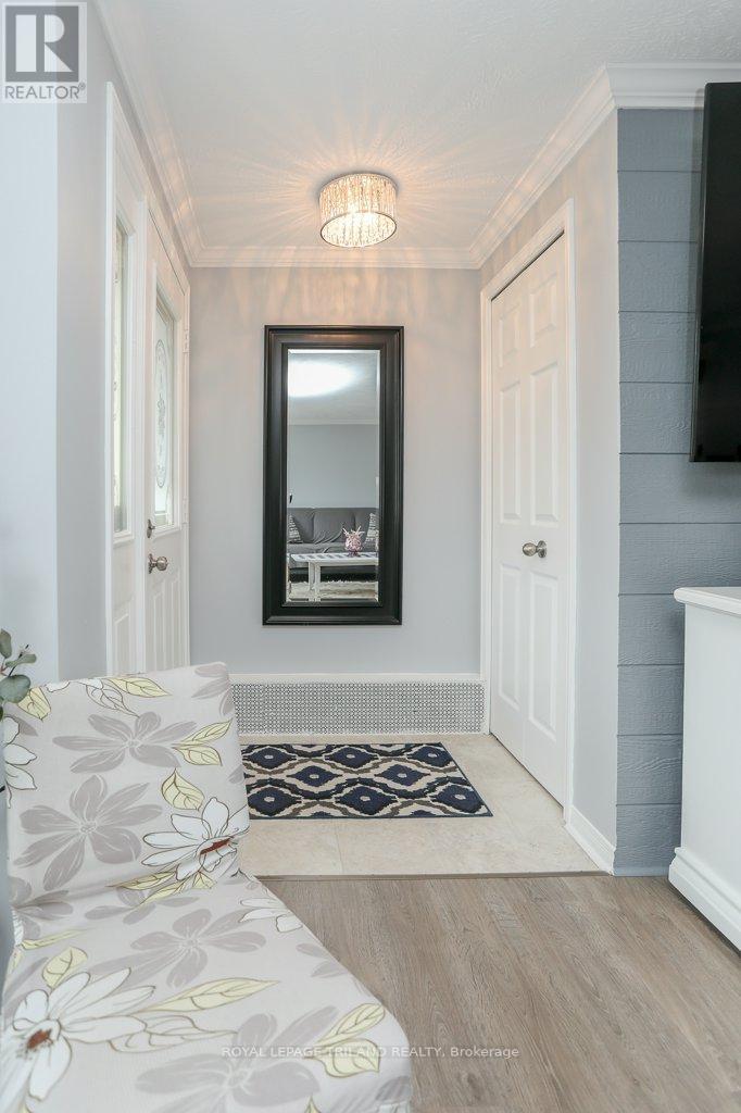 4 Grace Court, Bayham (Port Burwell), ON - Indoor Photo Showing Other Room