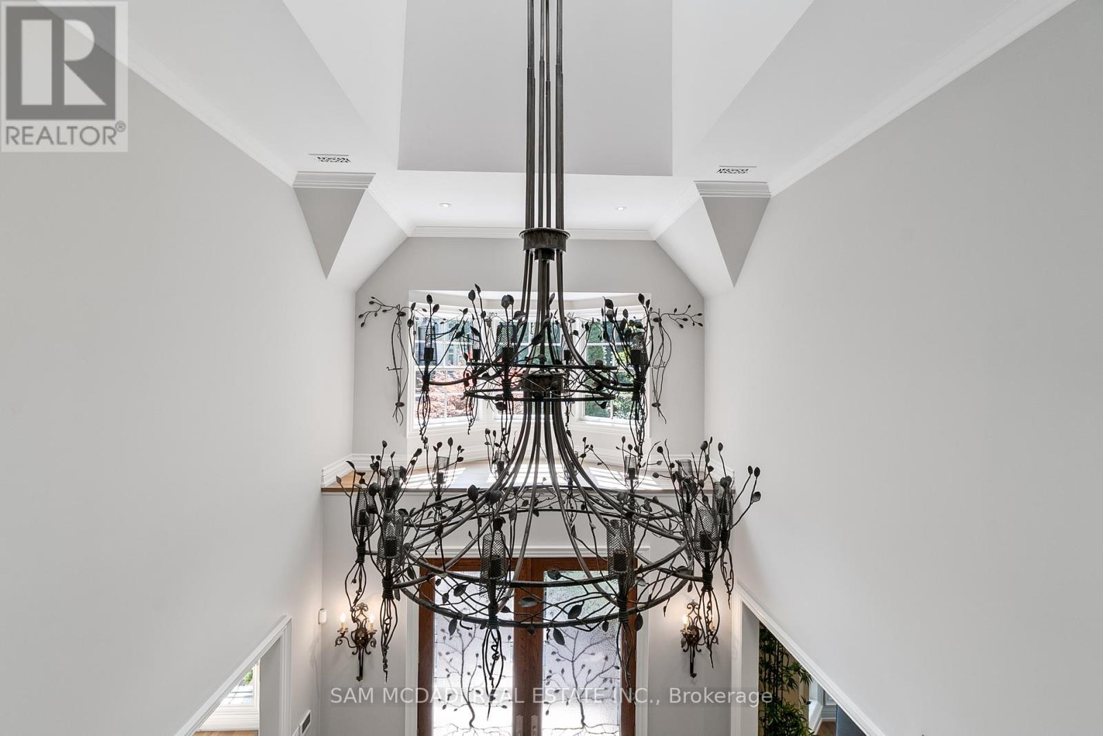 2025 Heartwood Court, Mississauga, ON - Indoor Photo Showing Other Room