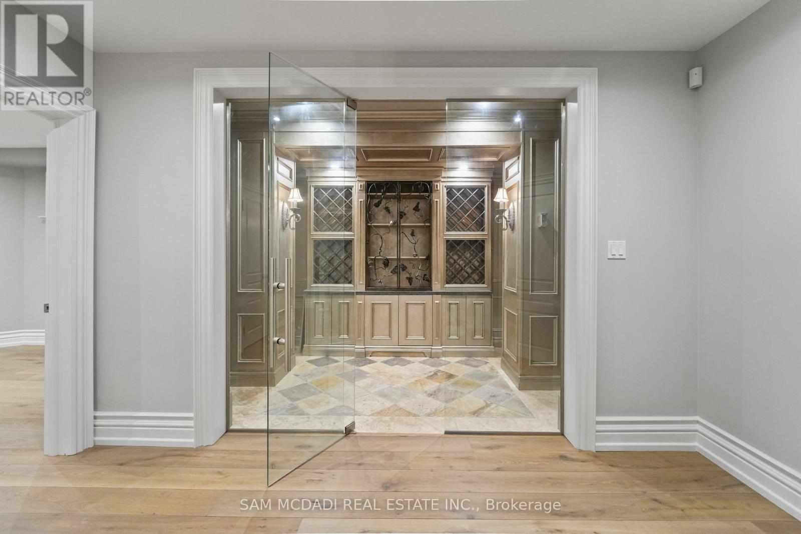 2025 Heartwood Court, Mississauga, ON - Indoor Photo Showing Other Room