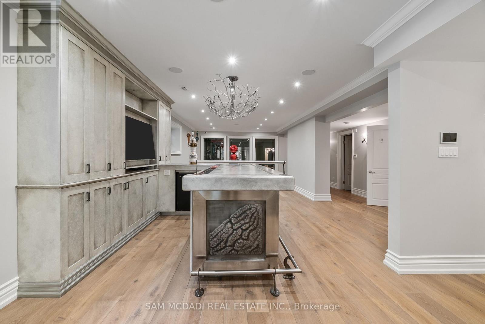 2025 Heartwood Court, Mississauga, ON - Indoor Photo Showing Other Room