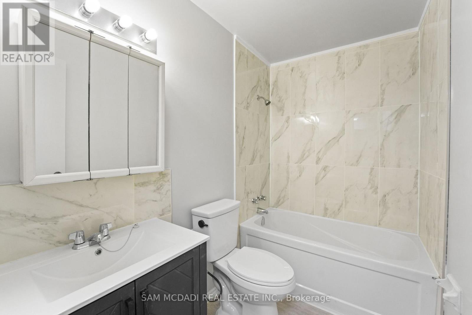 103 - 47 Munroe Street, Cobourg, ON - Indoor Photo Showing Bathroom