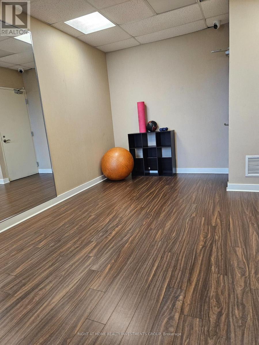 1016 - 320 Richmond Street E, Toronto, ON - Indoor