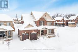 58 SANFORD CIRCLE Springwater, ON L9X 2A9