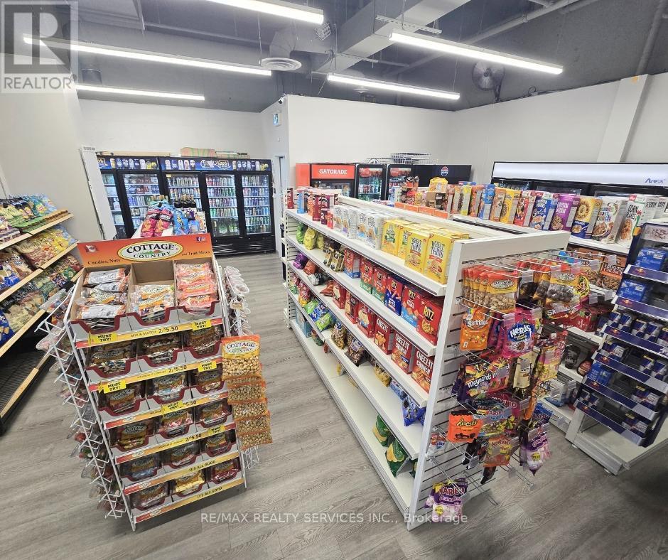 1490 Bathurst Street, Toronto, ON