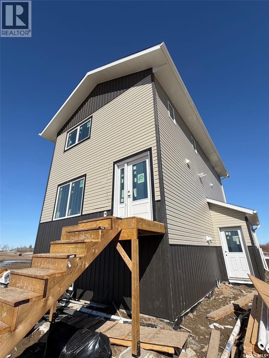 13 Clement Road, Lanigan, SK - Outdoor With Exterior
