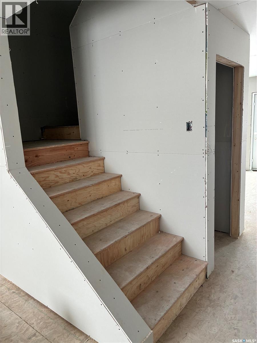 13 Clement Road, Lanigan, SK - Indoor Photo Showing Other Room