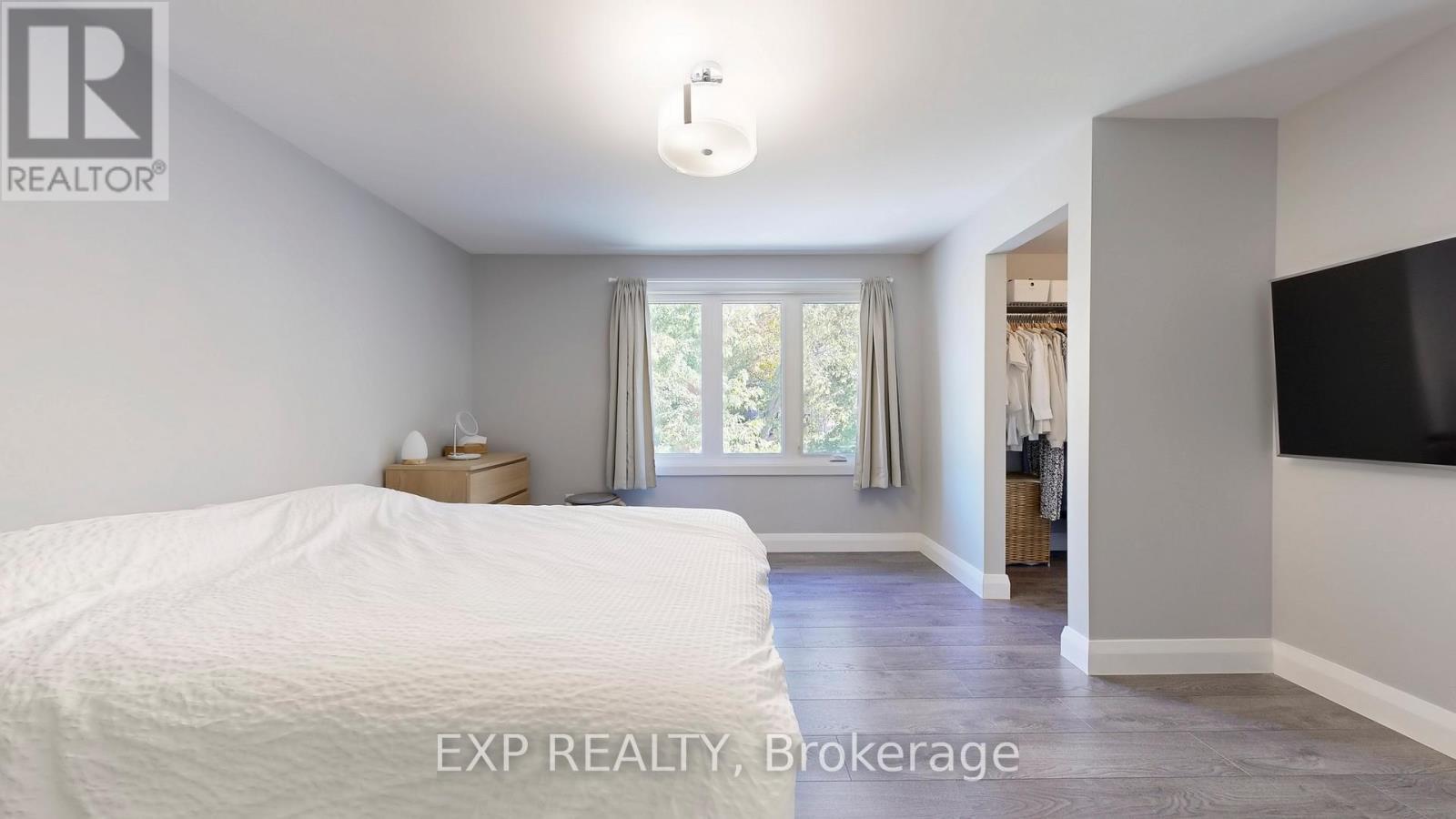 476 Aleah Crescent, Georgina, ON - Indoor Photo Showing Bedroom