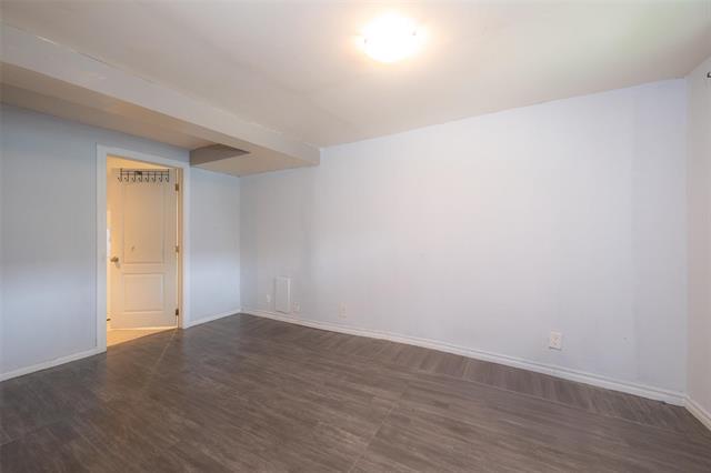 113 Lorne Ave, Winnipeg, MB