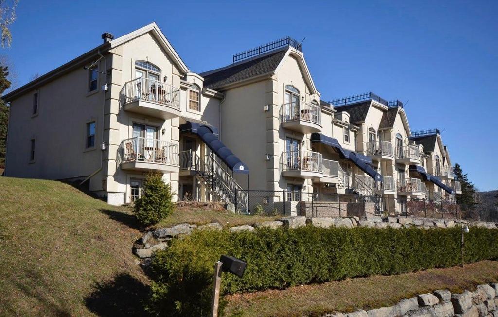 Frontage - 3205-570 Ch. Des Frênes, Piedmont, QC - Outdoor