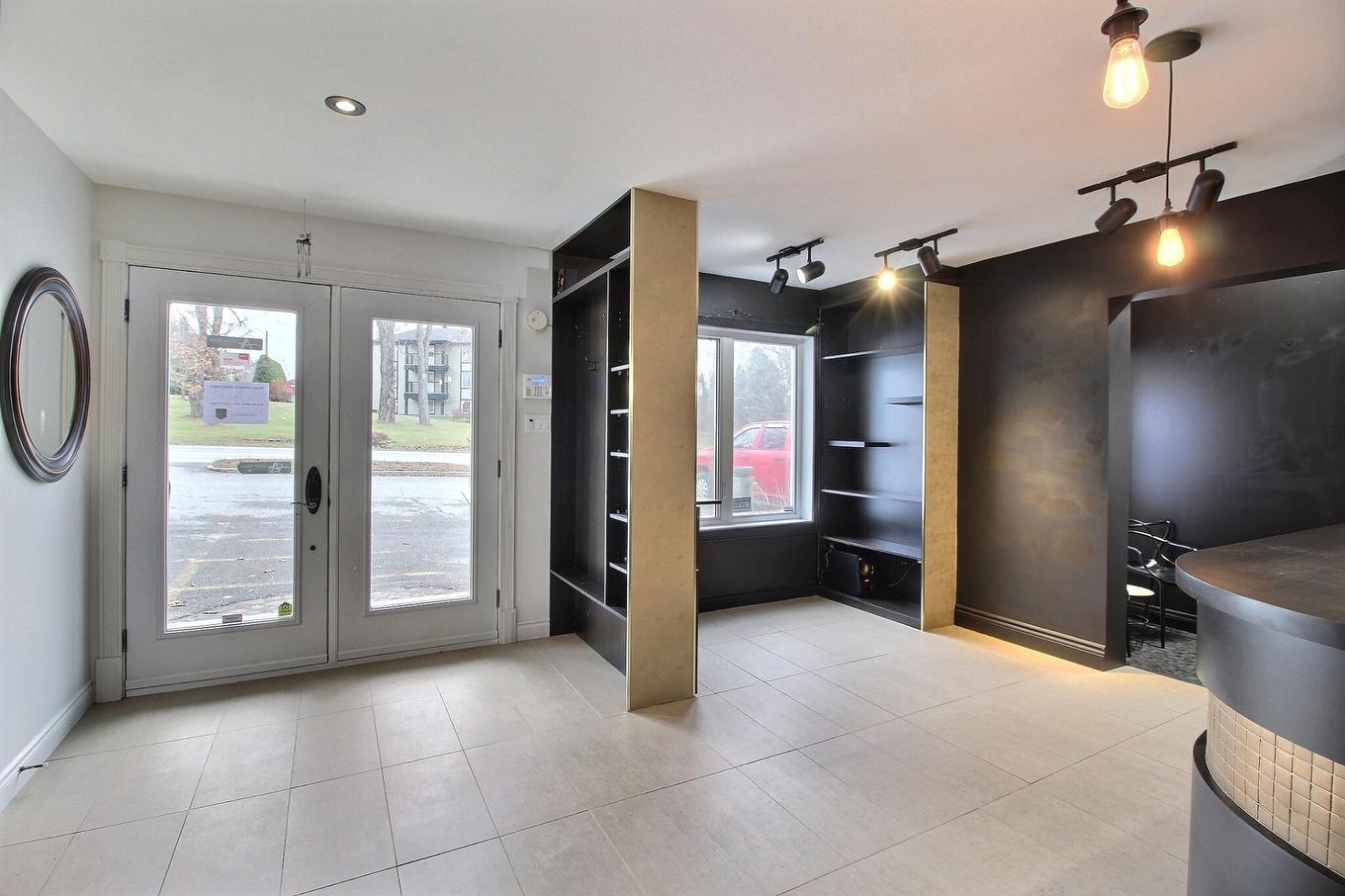 Reception area - 121 Route 216, Stoke, QC - Indoor Photo Showing Other Room