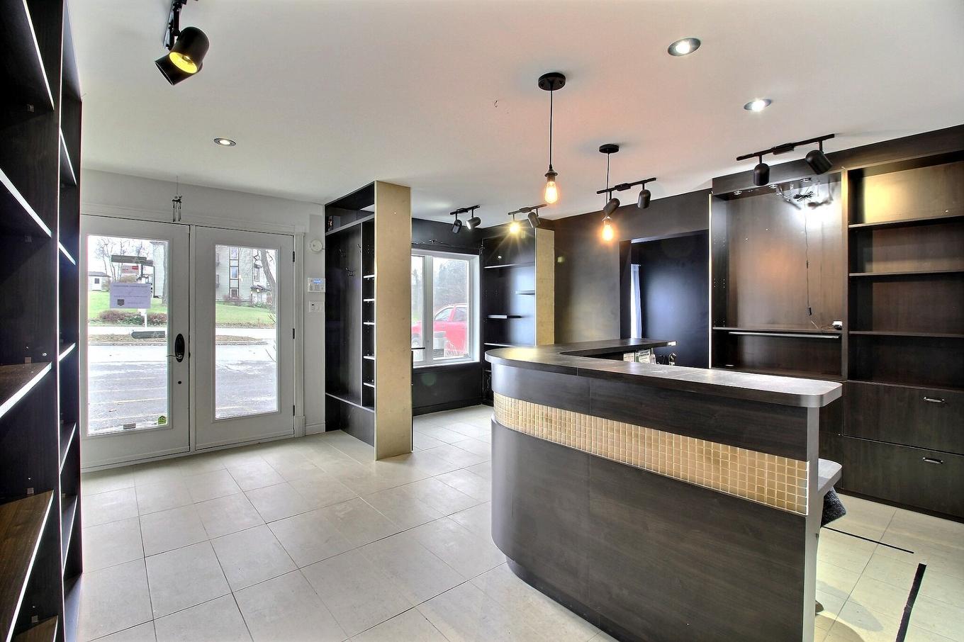 Hall - 121 Route 216, Stoke, QC - Indoor Photo Showing Other Room