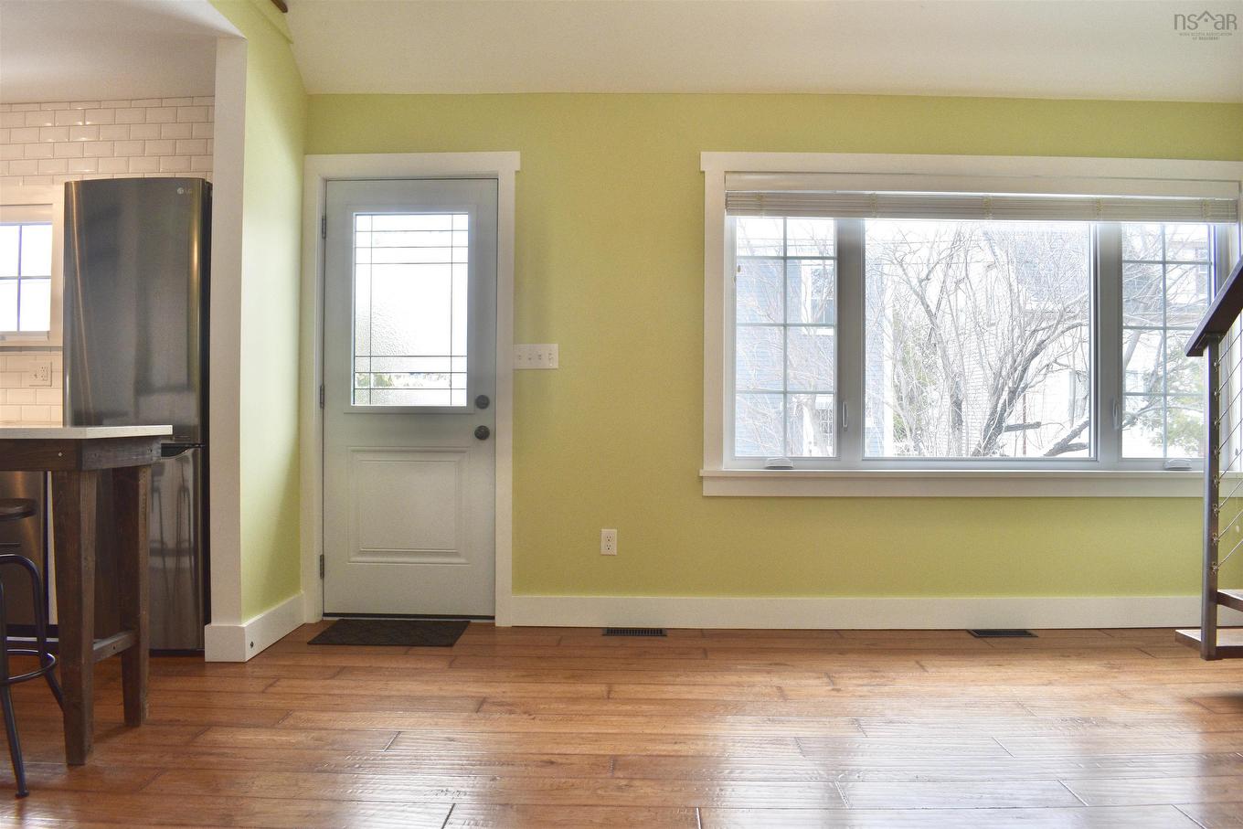 78 Lawrence St, Lunenburg, NS