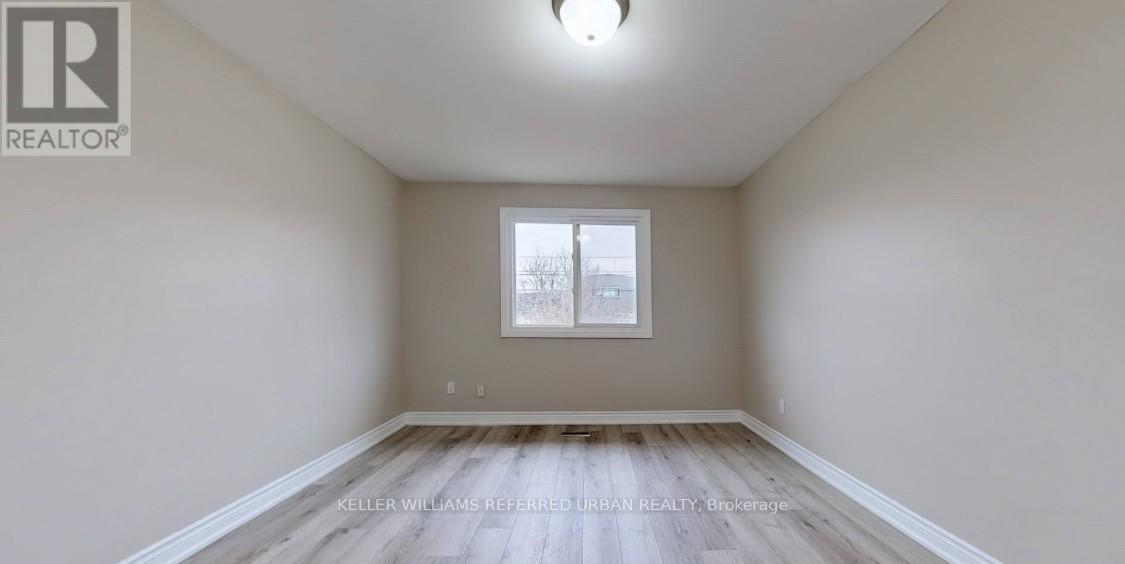 133 Manitou Crescent, Brampton, ON - Indoor Photo Showing Other Room