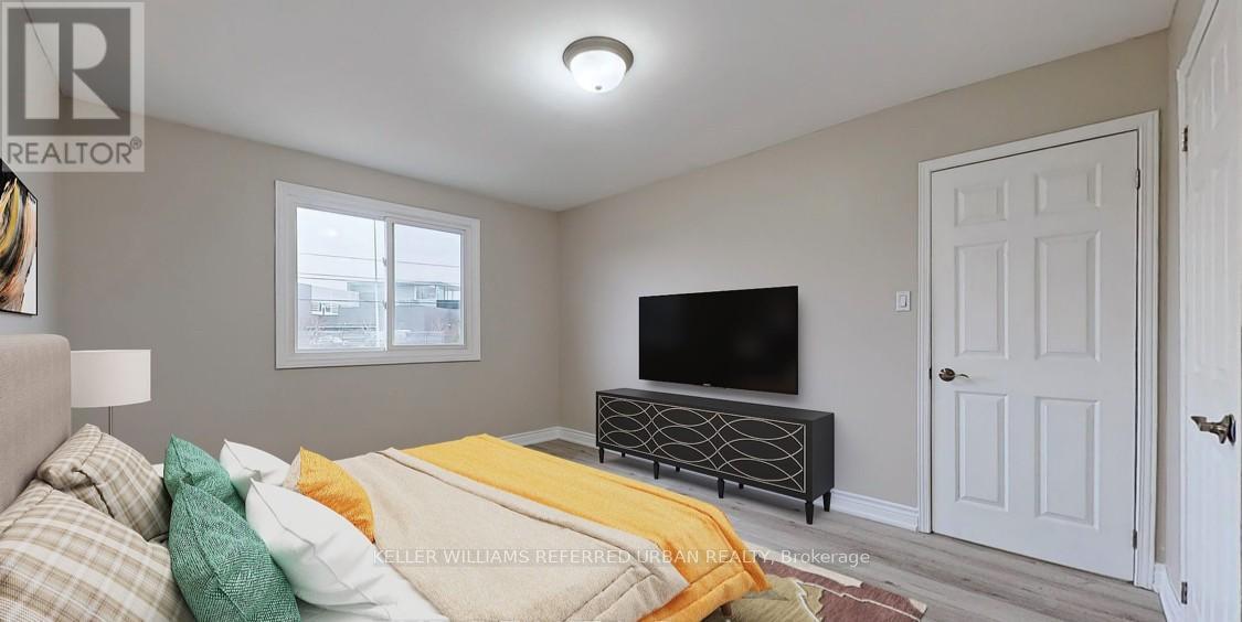 133 Manitou Crescent, Brampton, ON - Indoor Photo Showing Bedroom