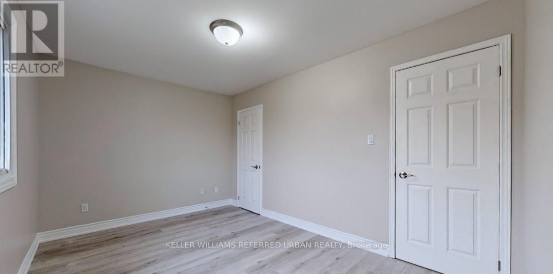 133 Manitou Crescent, Brampton, ON - Indoor Photo Showing Other Room