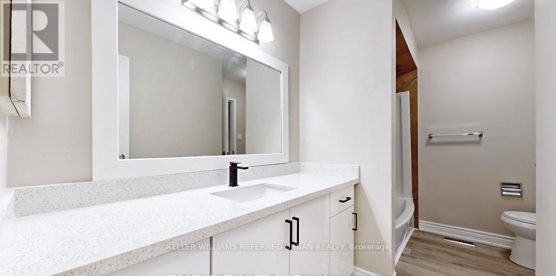 133 Manitou Crescent, Brampton, ON - Indoor Photo Showing Bathroom