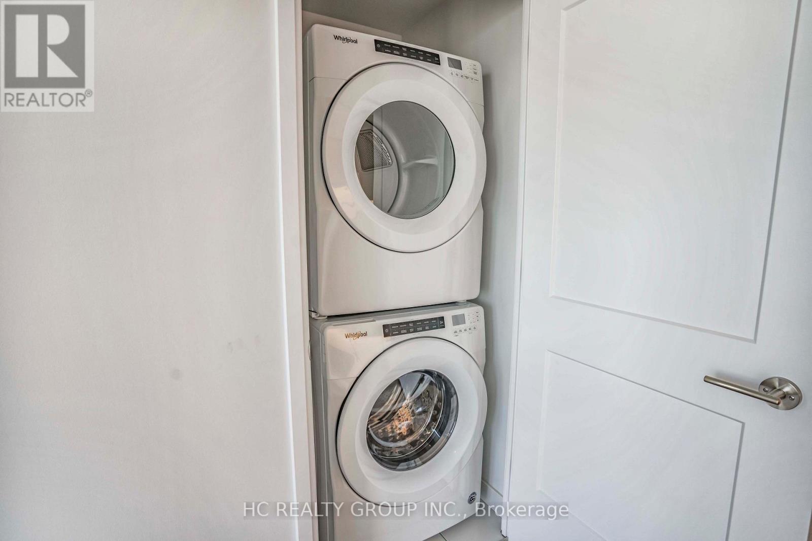 Lph10 - 7895 Jane Street, Vaughan, ON - Indoor Photo Showing Laundry Room