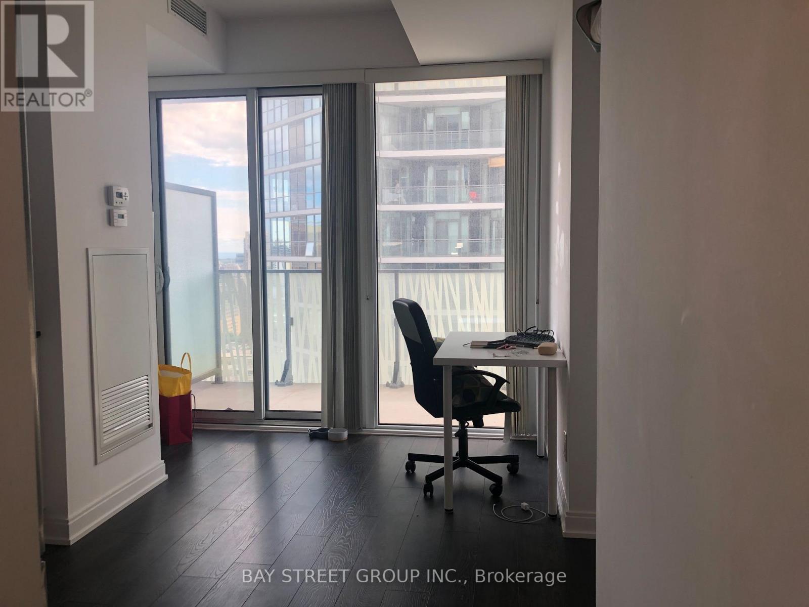 2103 - 42 Charles Street E, Toronto, ON - Indoor