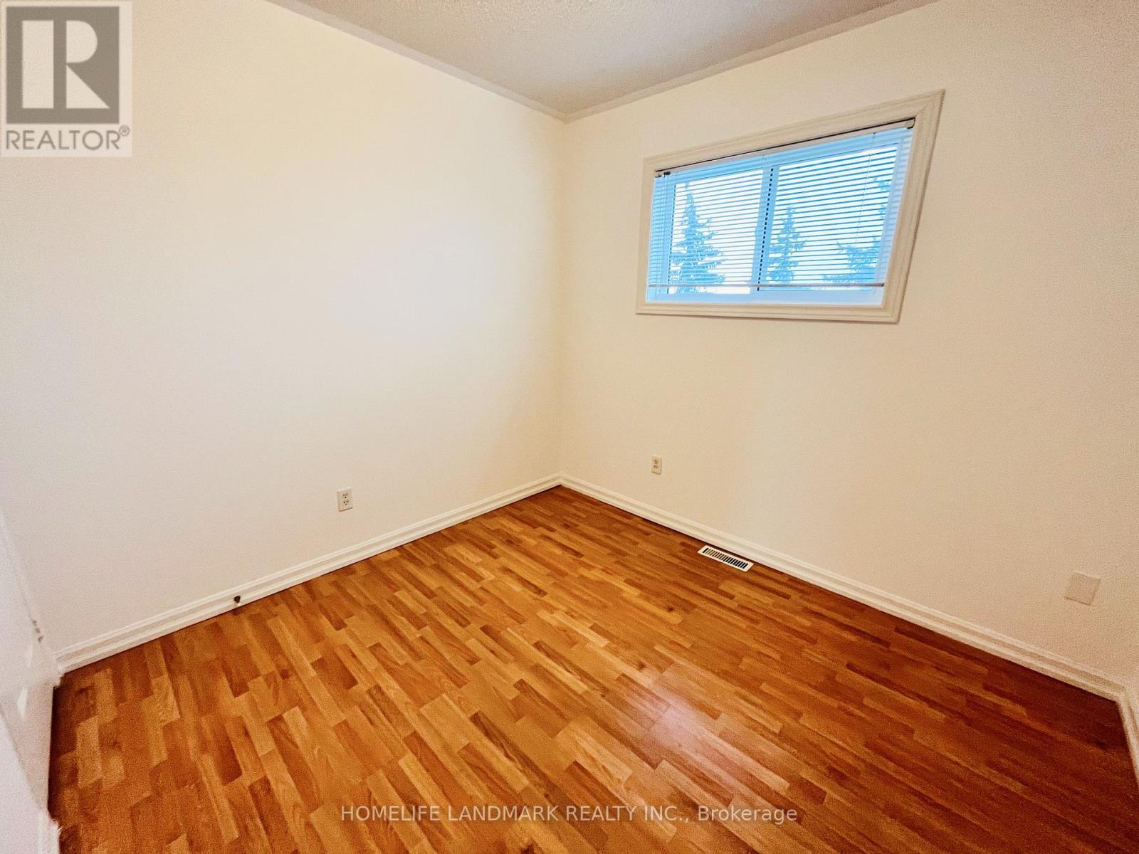 65 Kelso Crescent, Vaughan, ON - Indoor Photo Showing Other Room