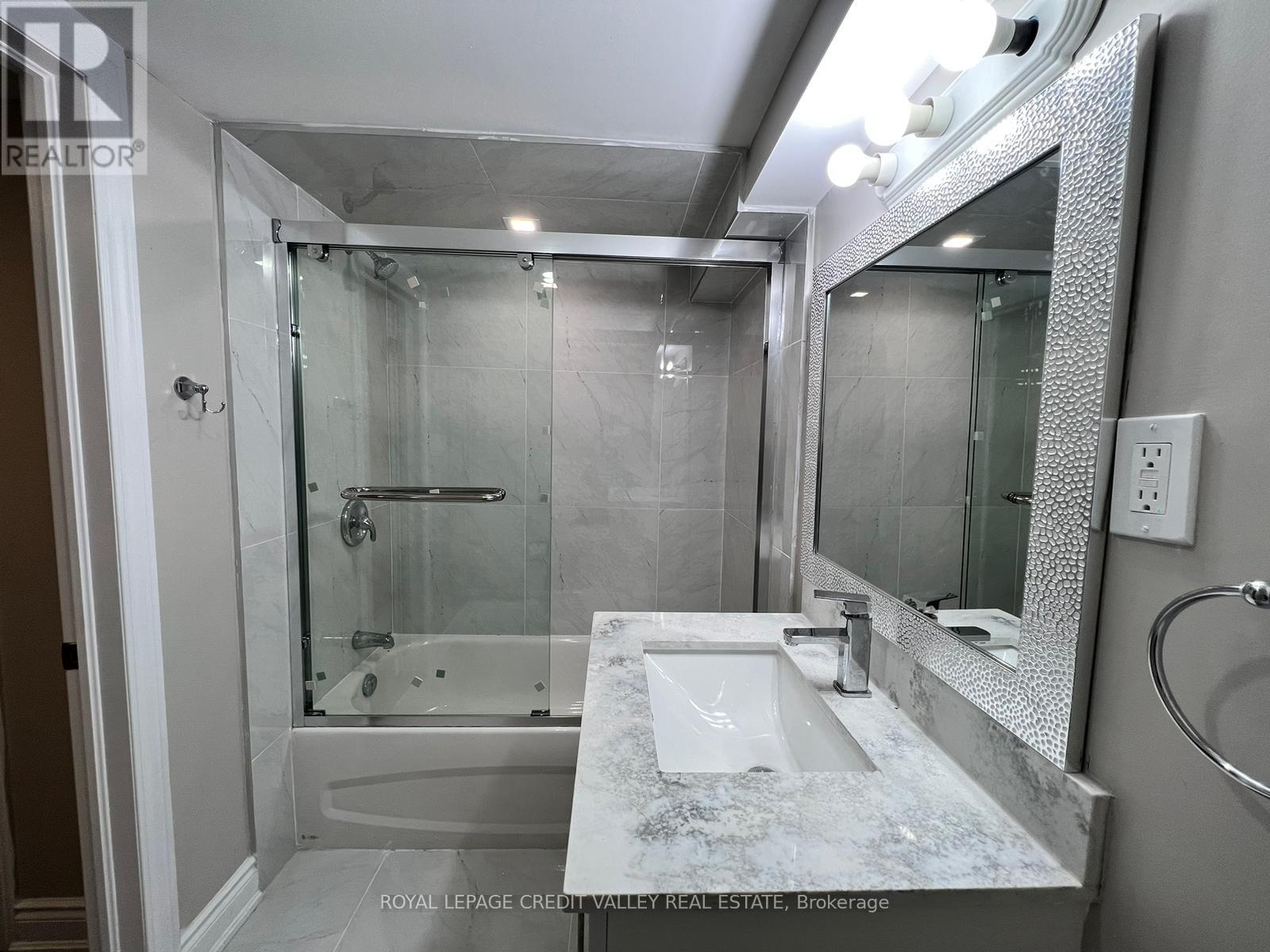 62 Eagleridge Drive, Brampton, ON - Indoor Photo Showing Bathroom