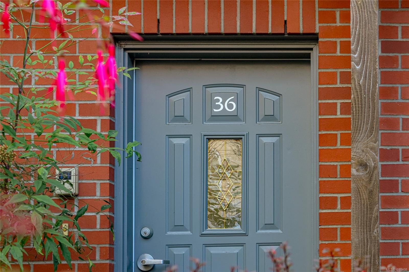 36-60 Dallas Rd, Victoria, BC