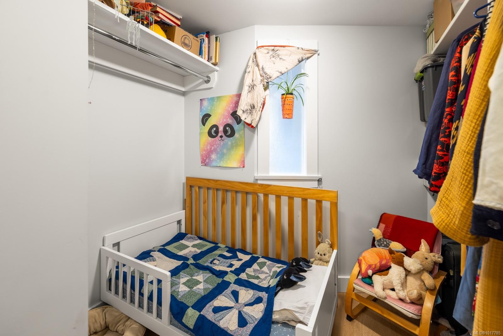 404 Constance Ave, Esquimalt, BC