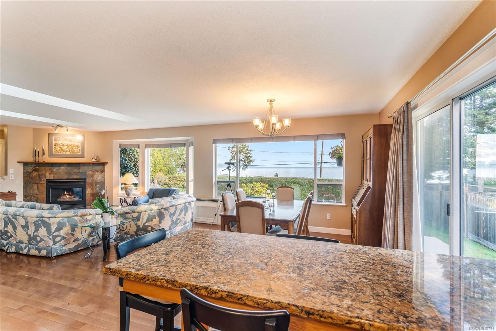 1379 Reef Rd, Nanoose Bay, BC