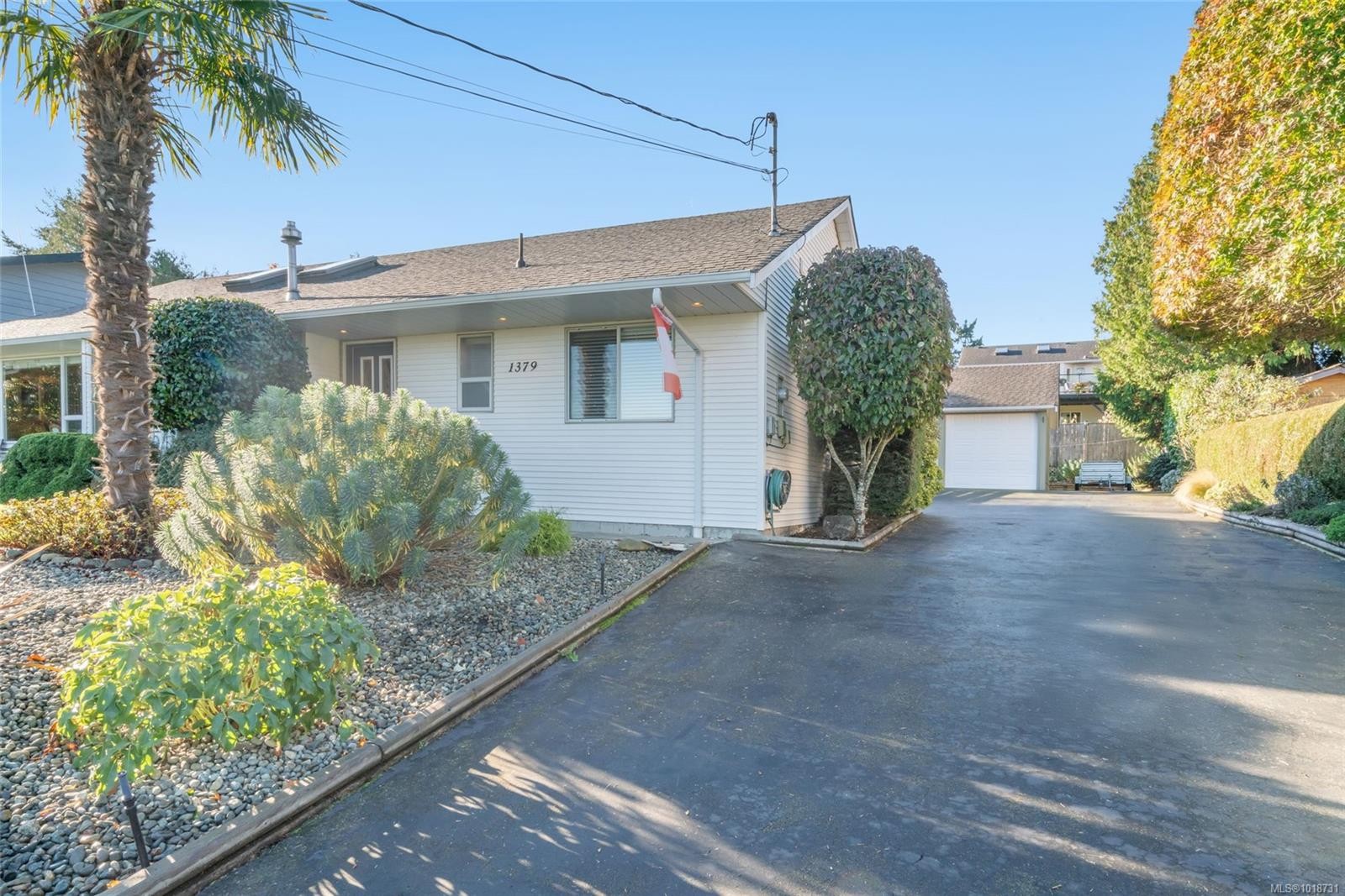 1379 Reef Rd, Nanoose Bay, BC