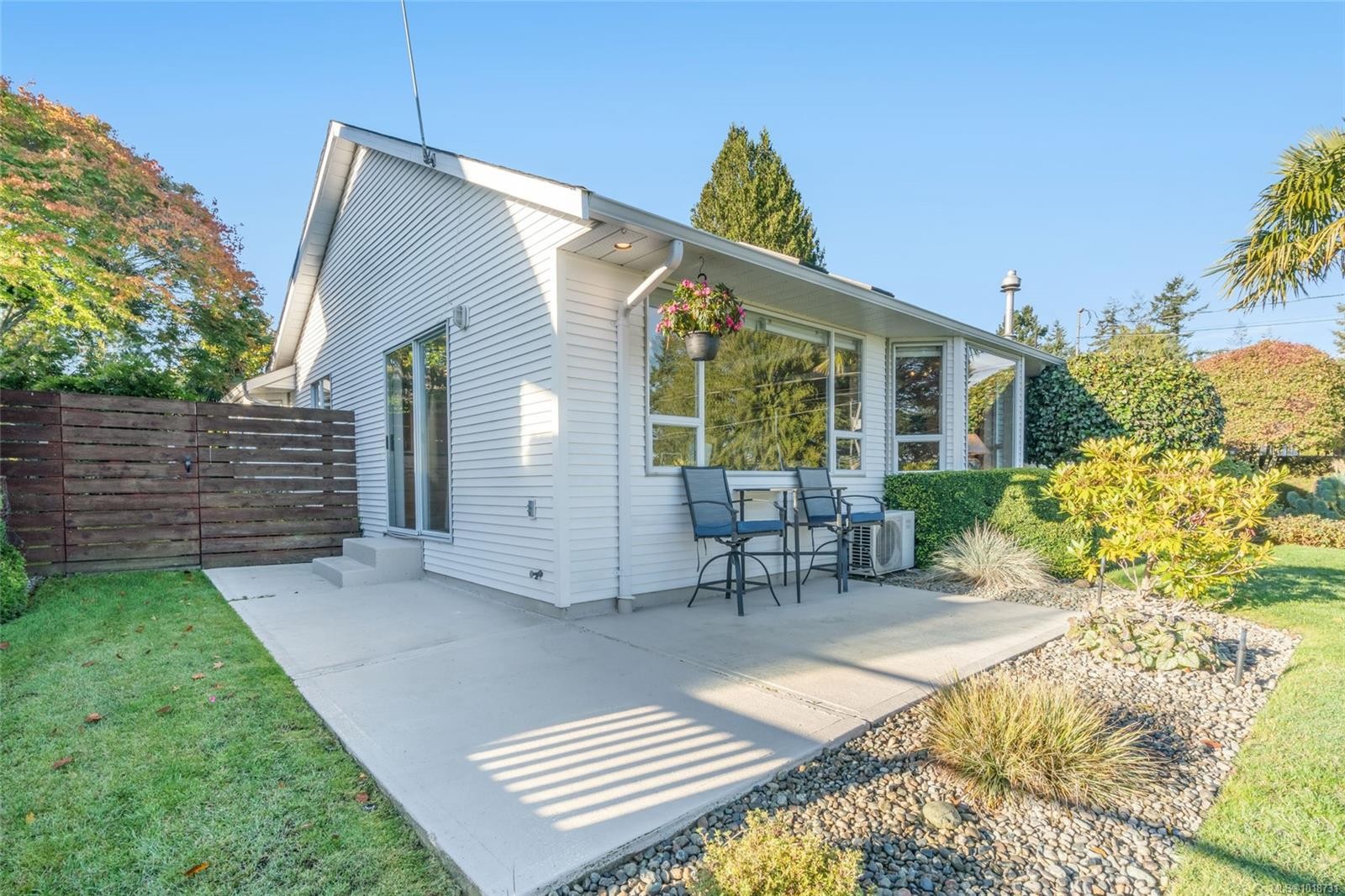 1379 Reef Rd, Nanoose Bay, BC