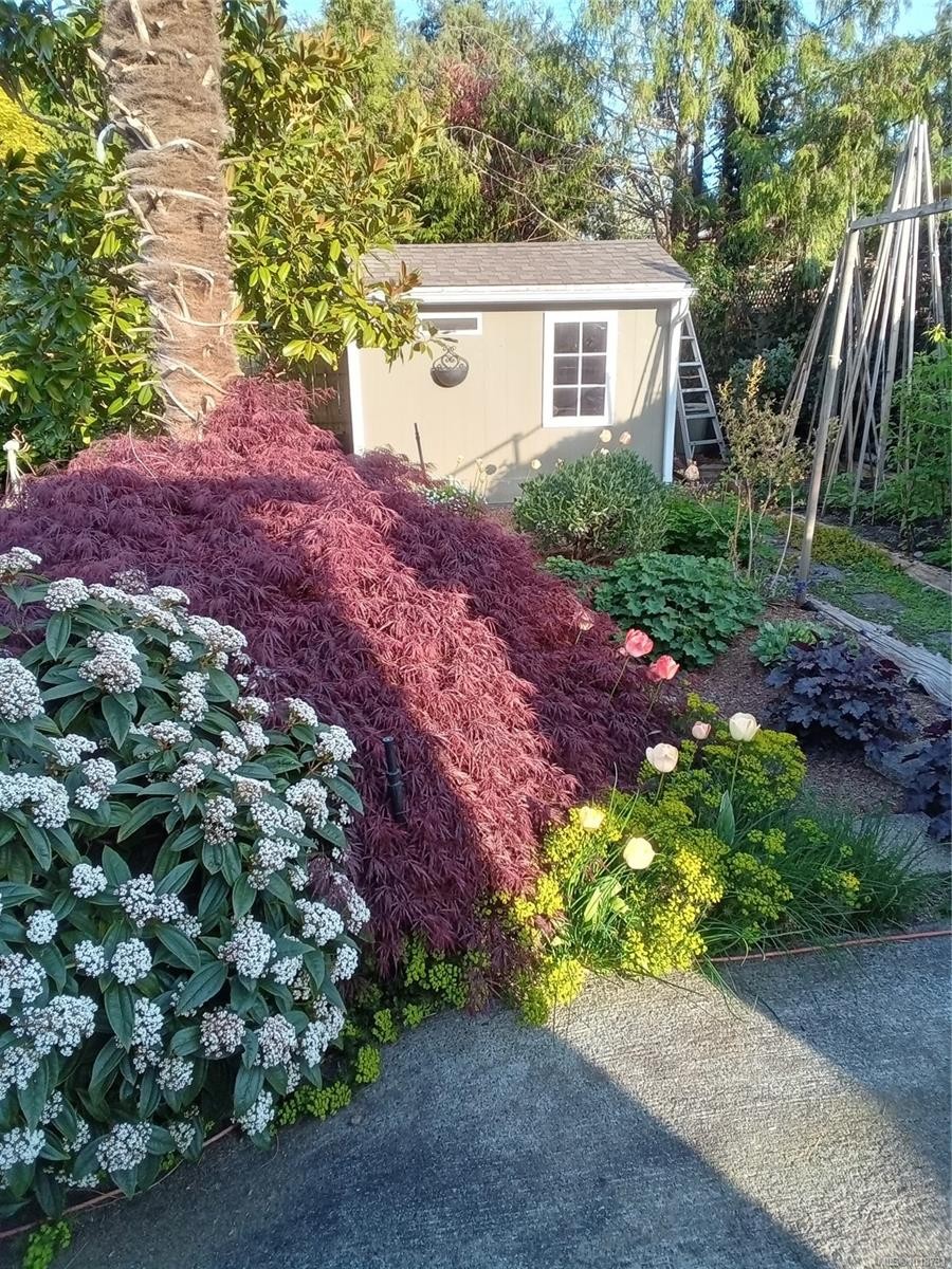 1379 Reef Rd, Nanoose Bay, BC